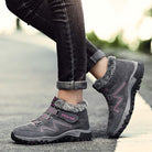 Alaskan - Omega Walk - 9907-Gray-35